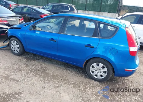 2010 Hyundai Elantra Touring Gls from USA, damaged, VIN KMHDB8AE2AU054152